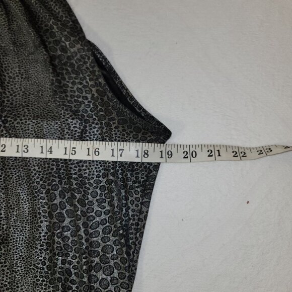 483. Inois Halter Top Silver and Black Sz M - Picture 4 of 8